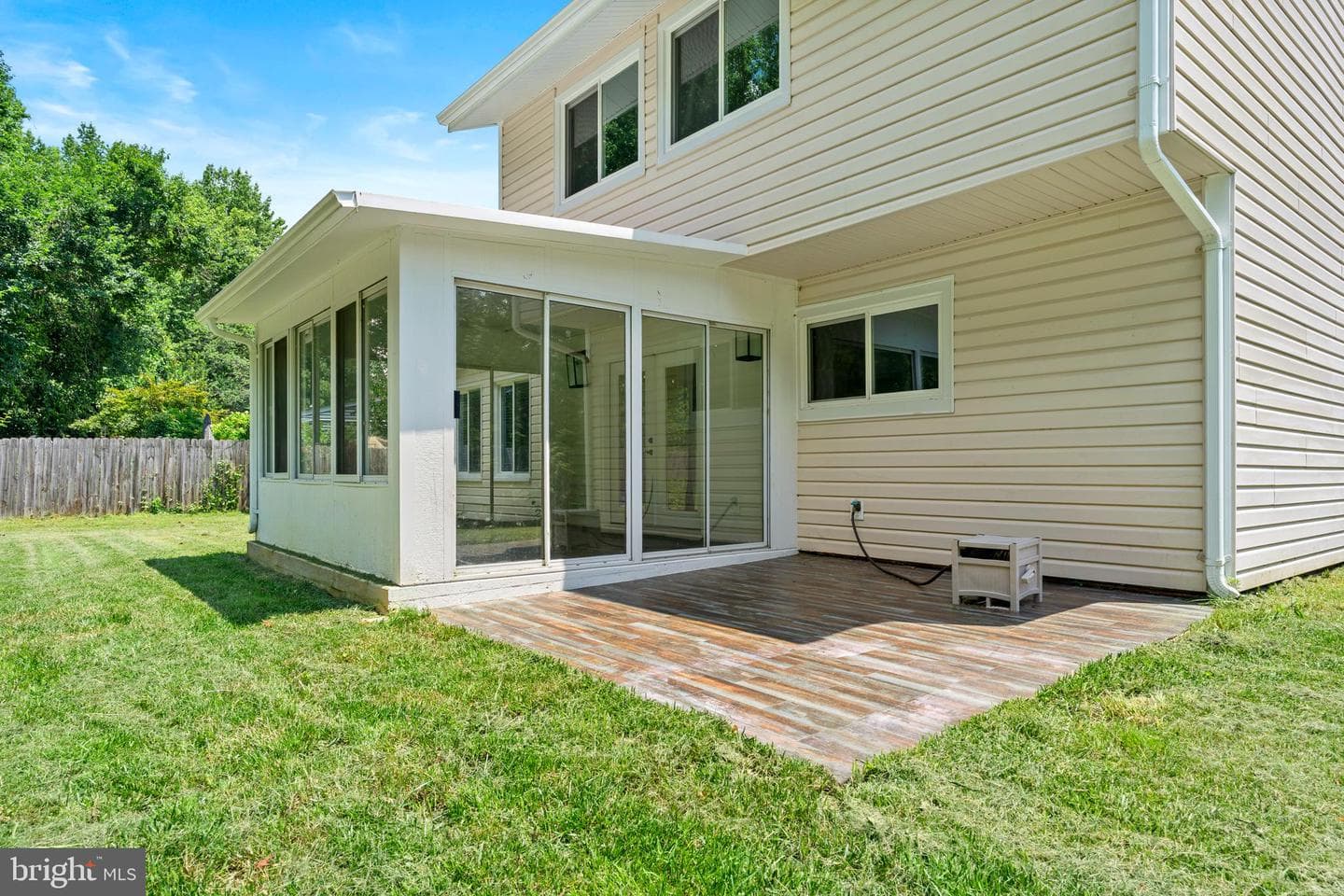15215 Noblewood Lane photo 3