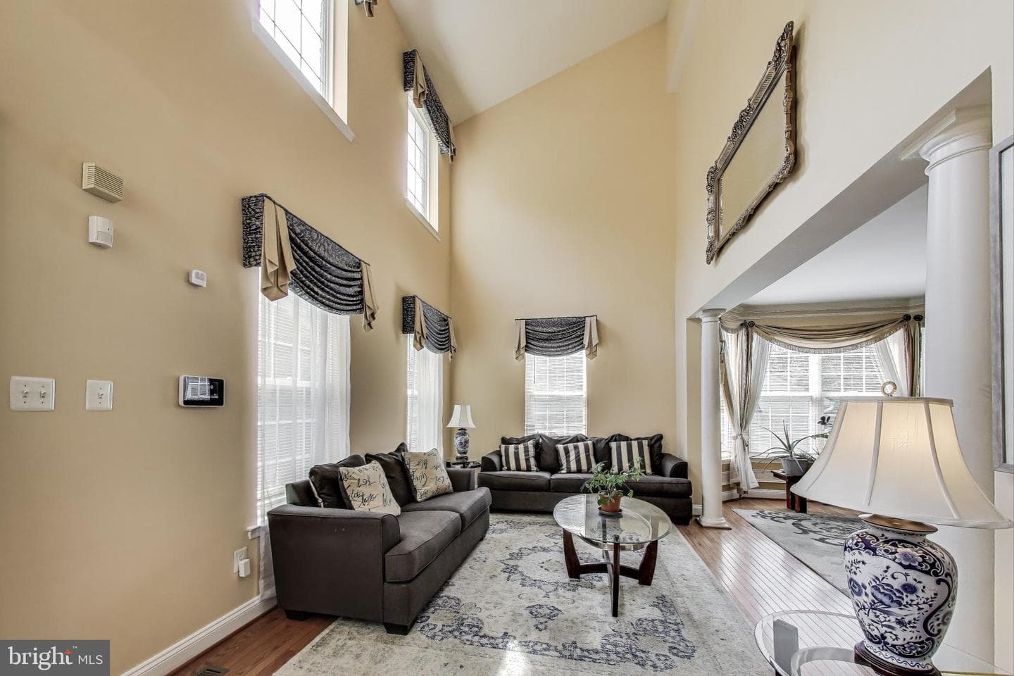 7009 Shagbark Court photo 4