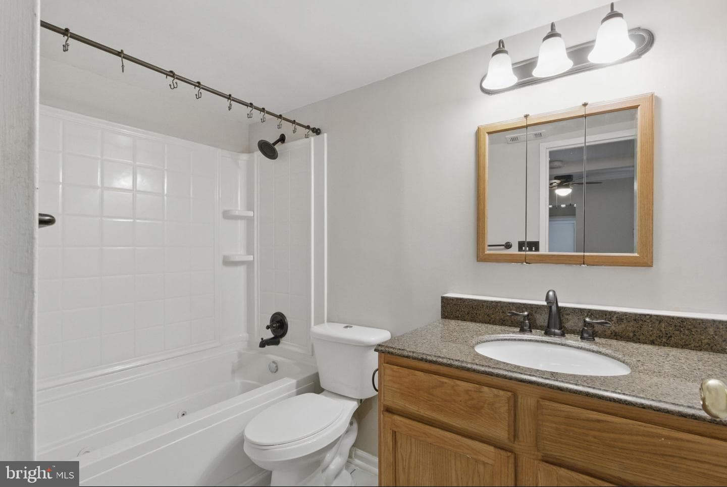 6994 Hanover Pkwy #100 photo 10