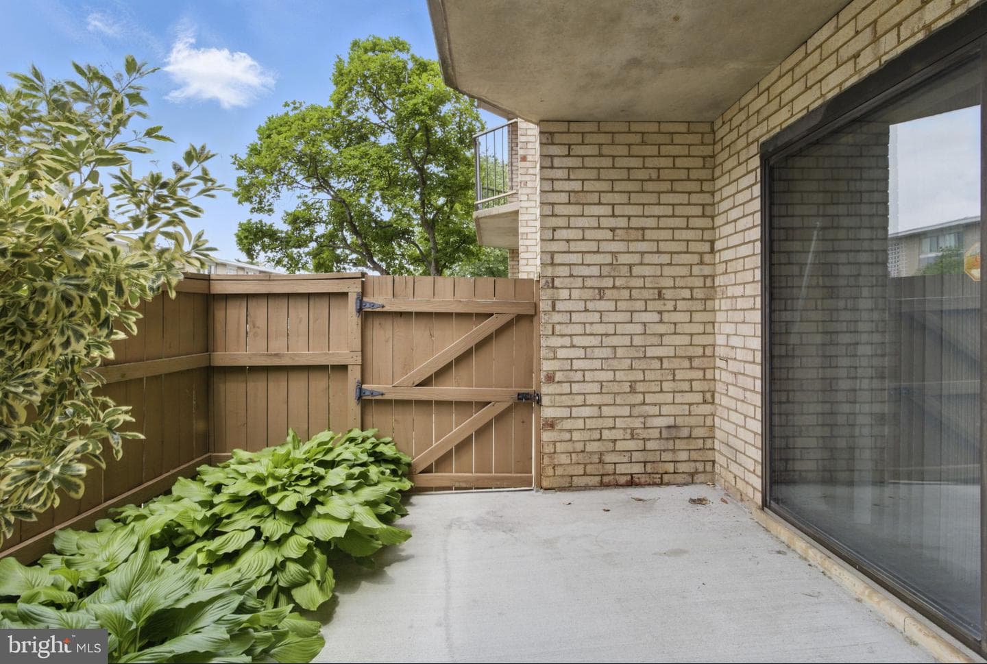 6994 Hanover Pkwy #100 photo 17