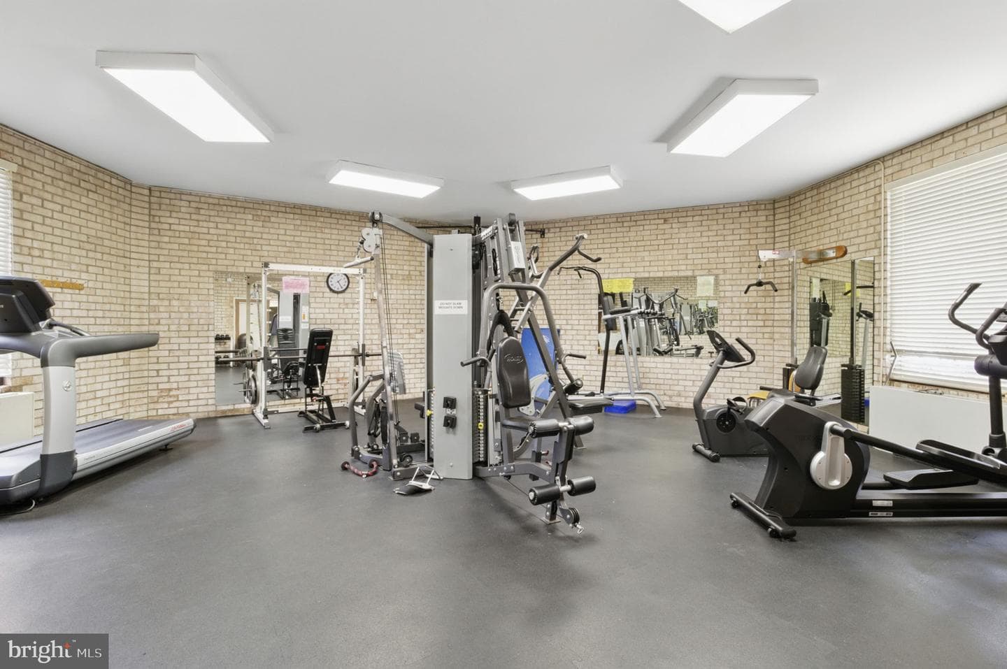 6994 Hanover Pkwy #100 photo 21