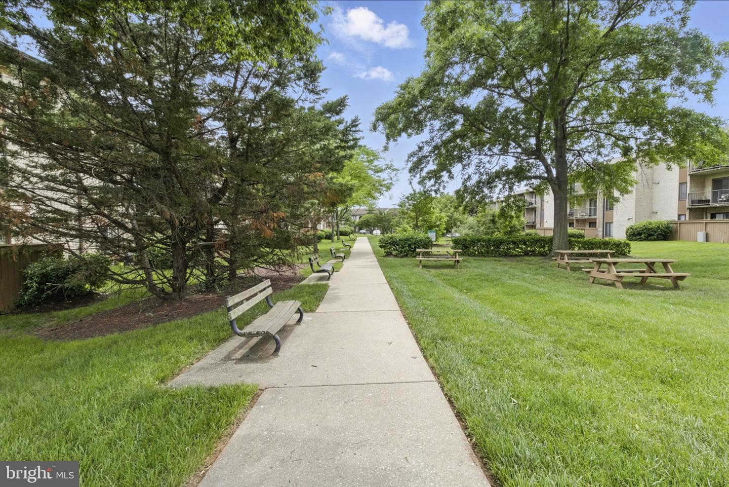 6994 Hanover Pkwy #100 photo 25