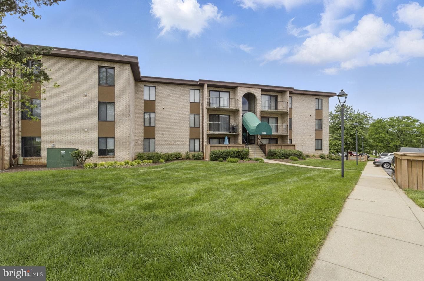 6994 Hanover Pkwy #100 photo 29