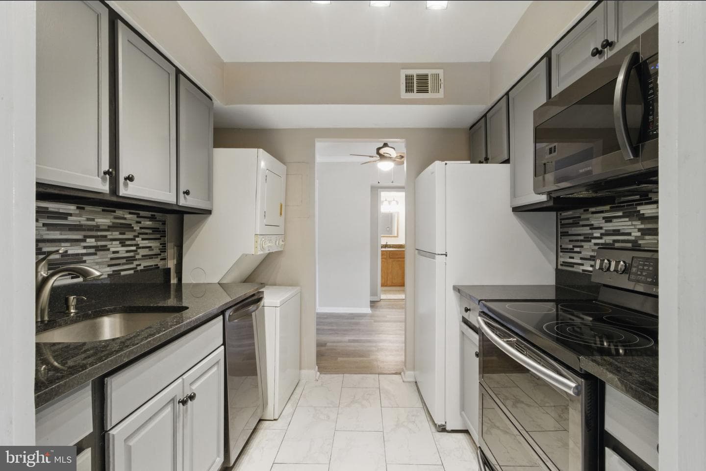 6994 Hanover Pkwy #100 photo 3