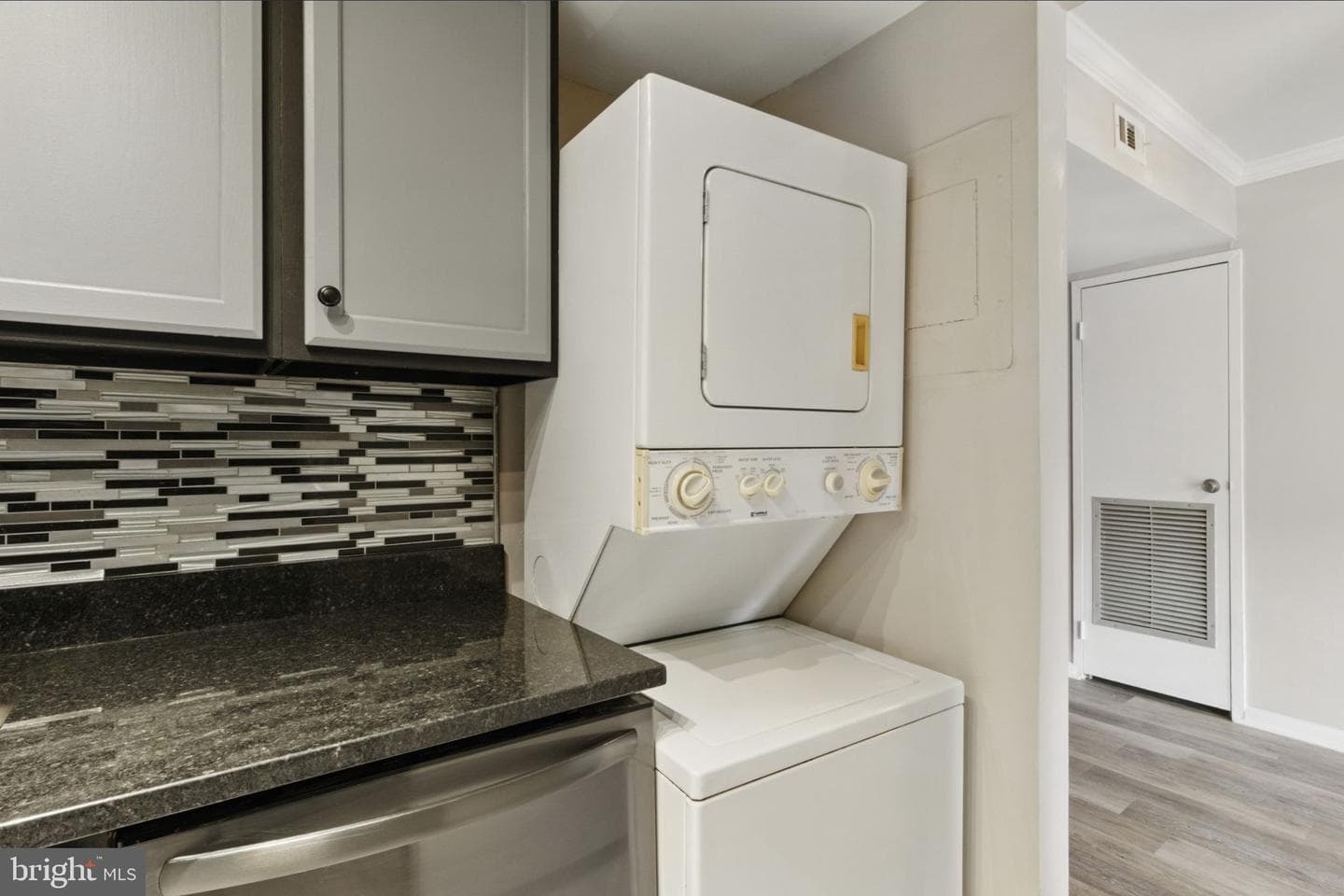 6994 Hanover Pkwy #100 photo 5