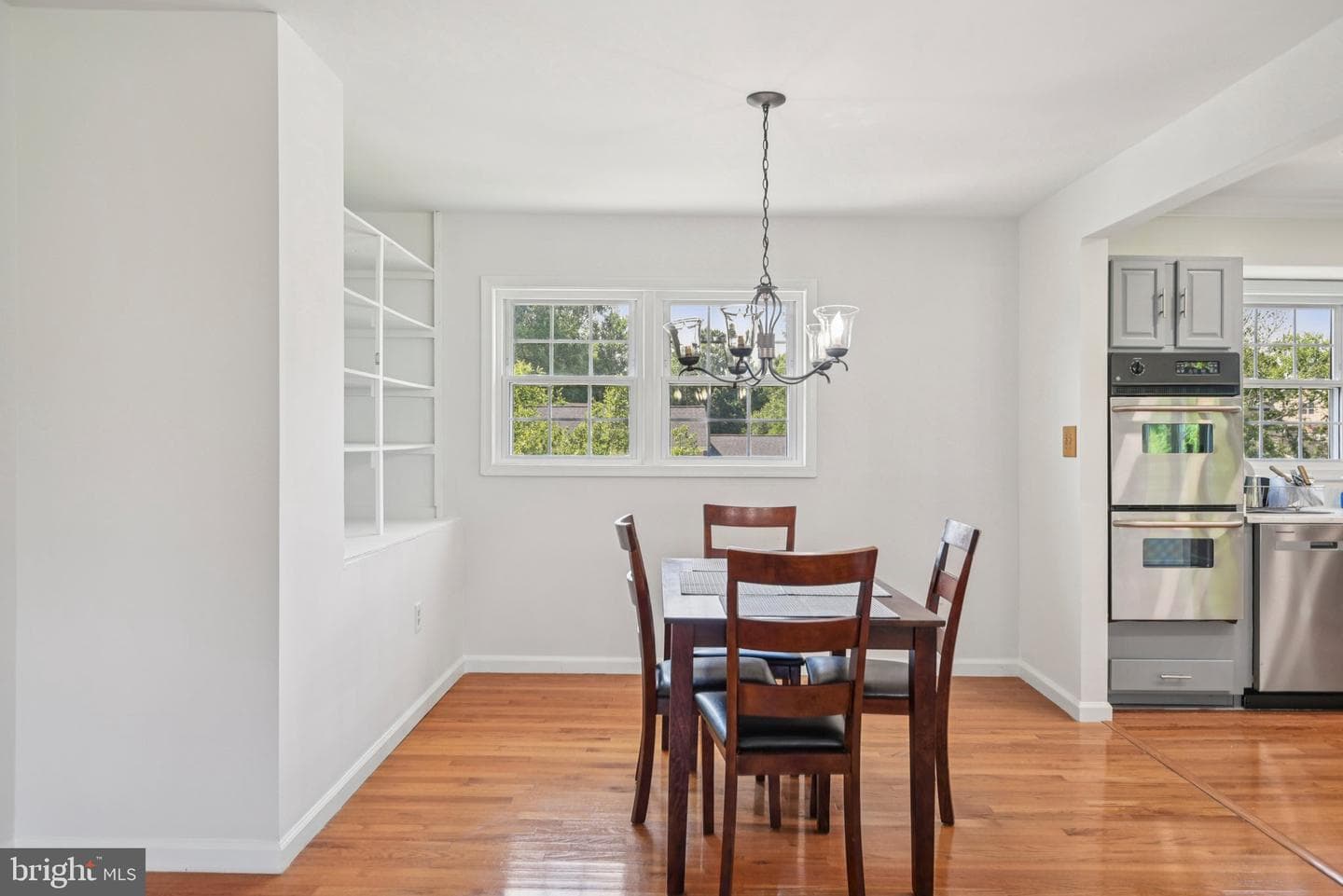 1005 Kings Tree Drive photo 5