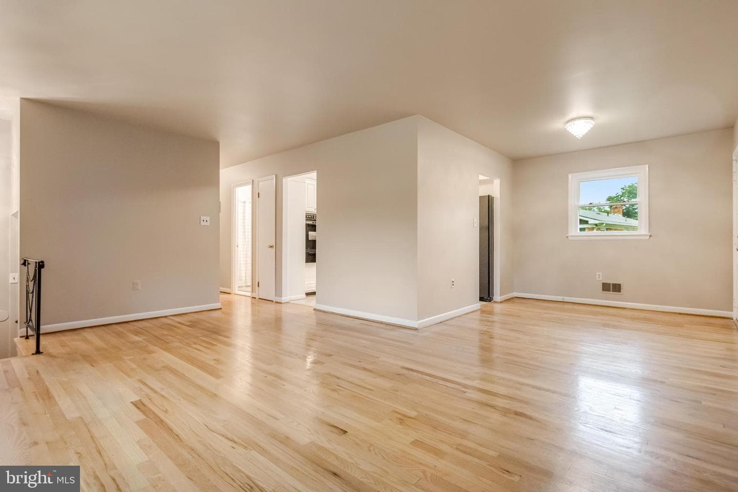 6818 Painter Terrace photo 2