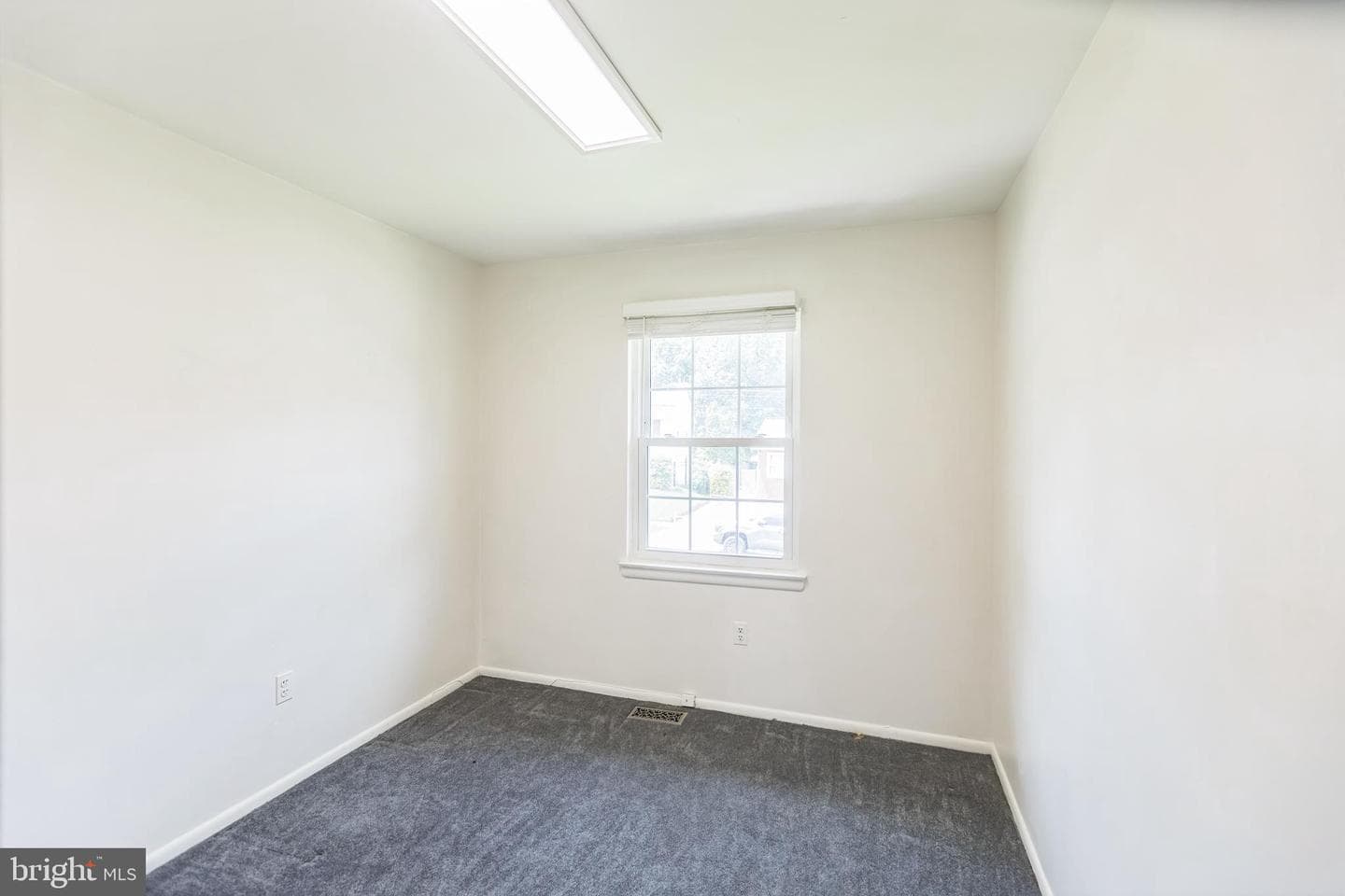 7910 Polk Street photo 10