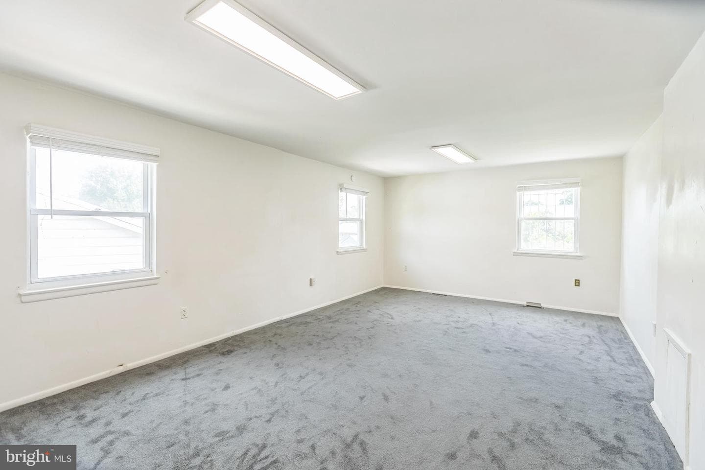 7910 Polk Street photo 8