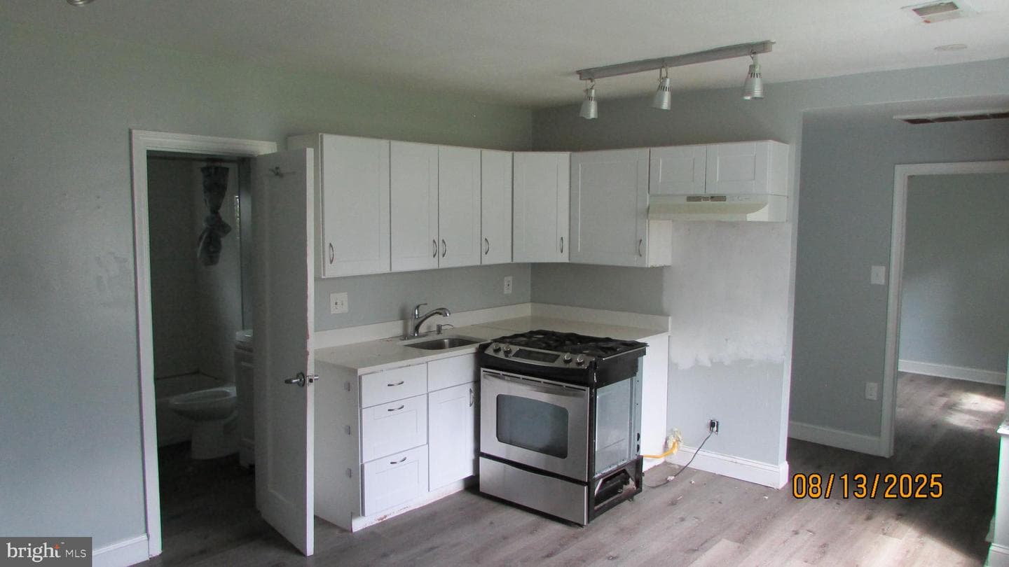 5020 Huron Street photo 20