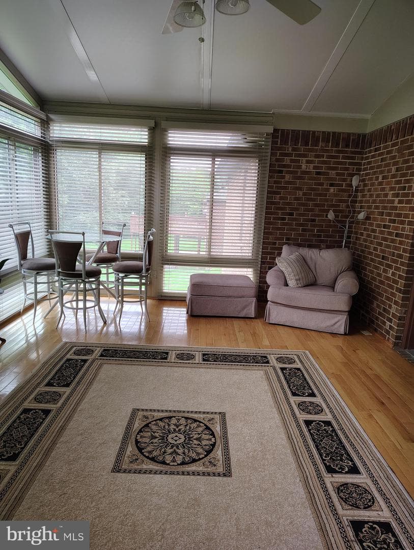 1412 Albert Drive photo 12
