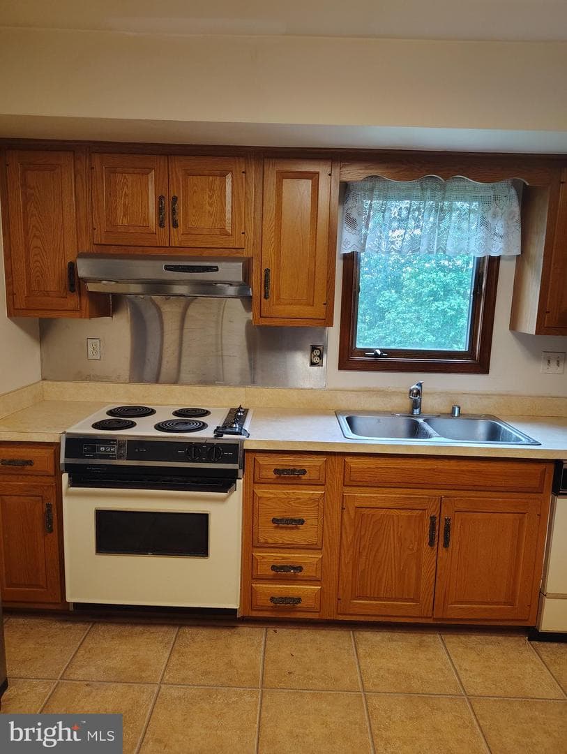 1412 Albert Drive photo 20