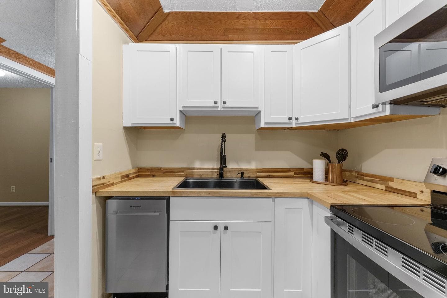 12210 Fenno Road photo 22