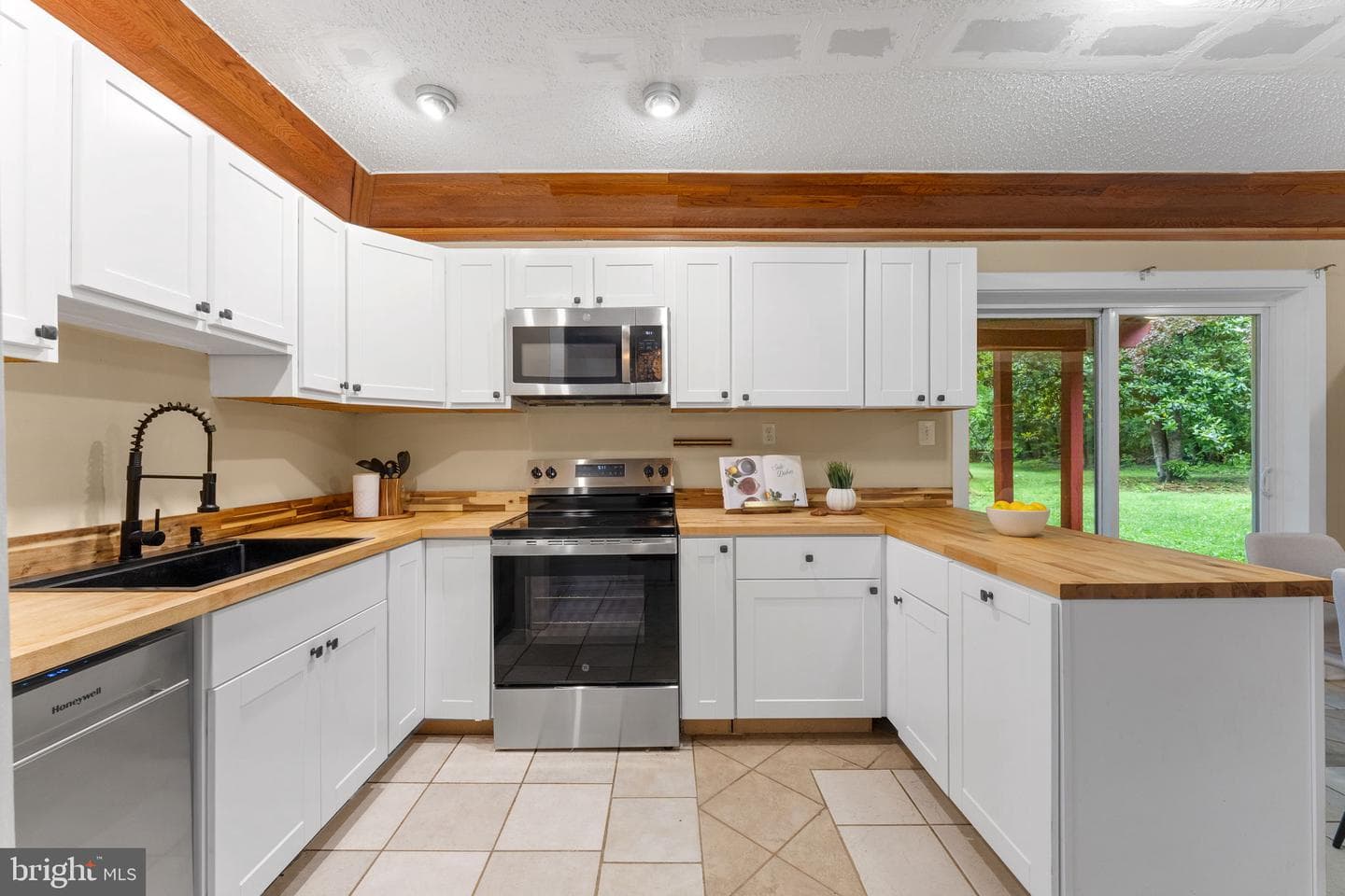 12210 Fenno Road photo 24