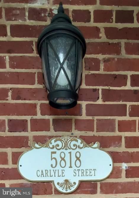 5818 Carlyle photo 3