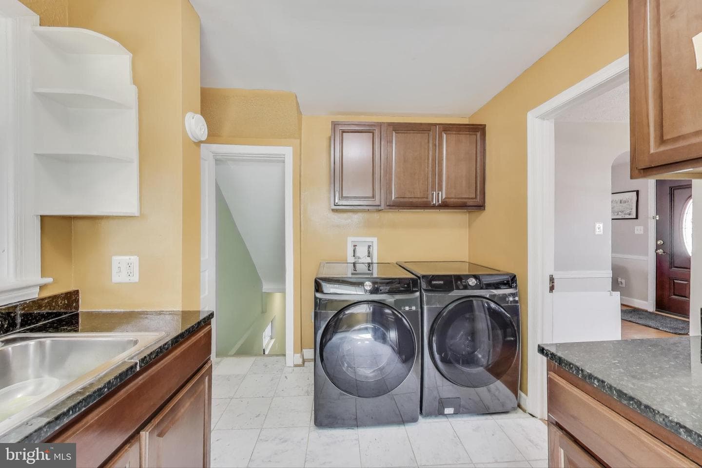 4828 Woodlawn Drive photo 11