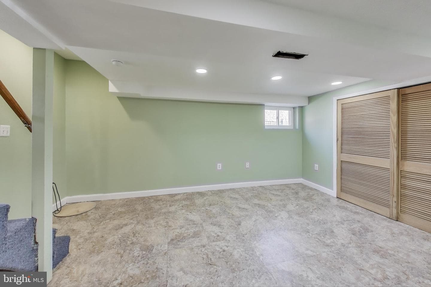 4828 Woodlawn Drive photo 23
