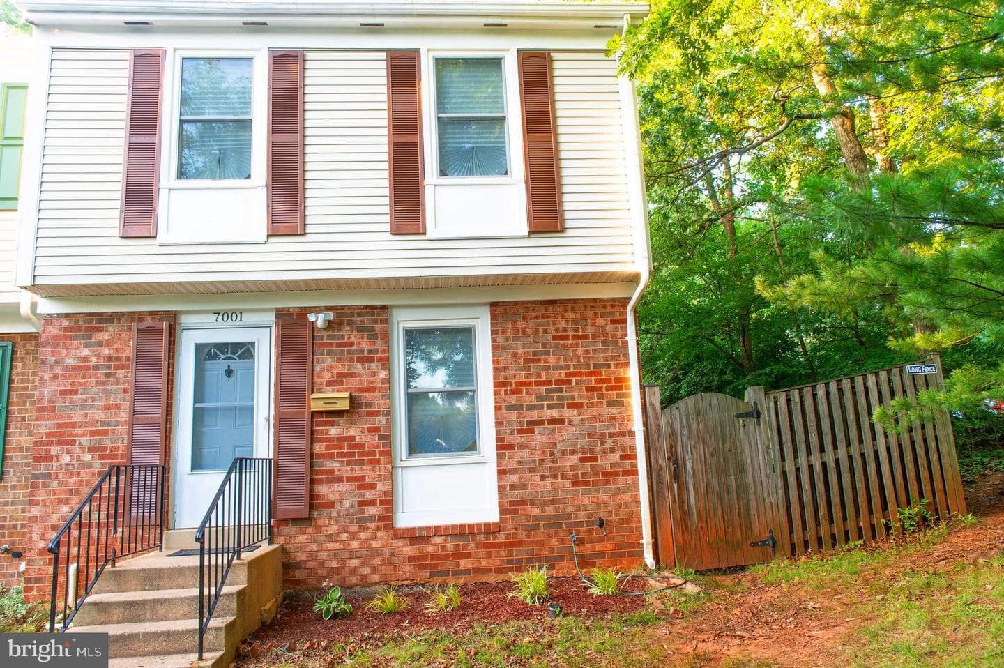 7001 Woodstream Terrace photo 1