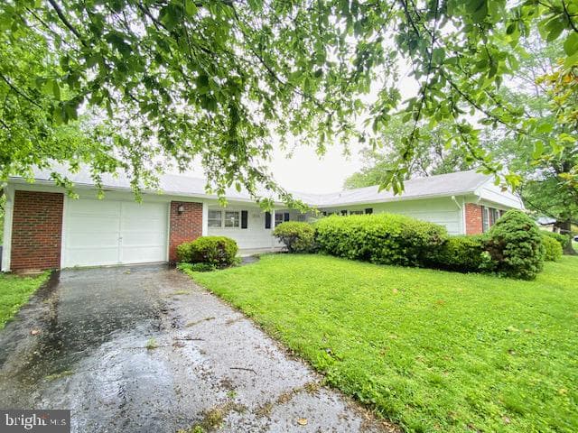12116 Whitehall Drive photo 2
