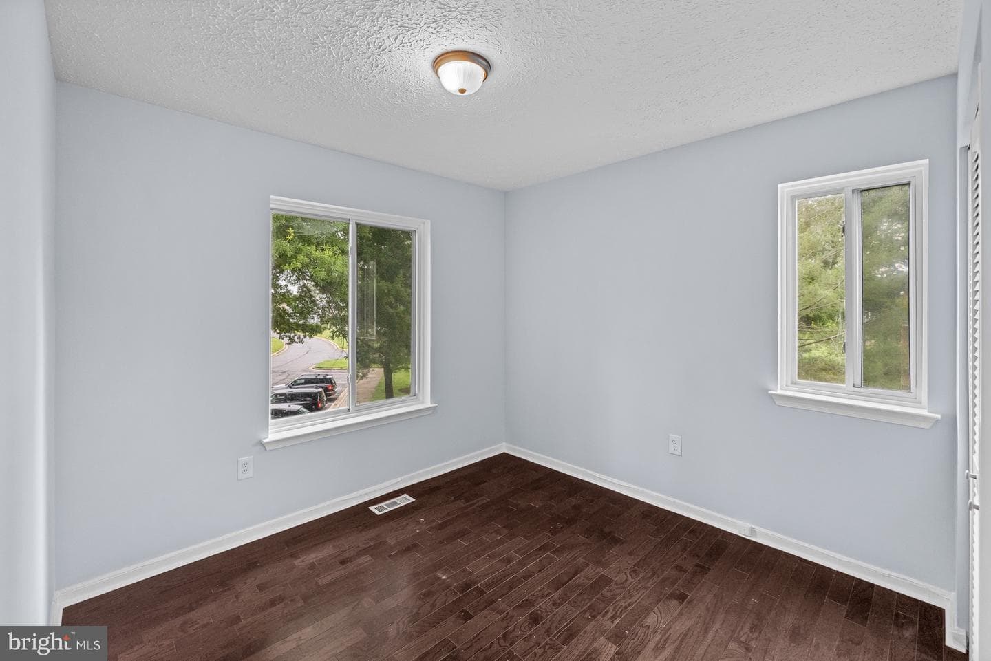 12000 Hallandale Terrace photo 18