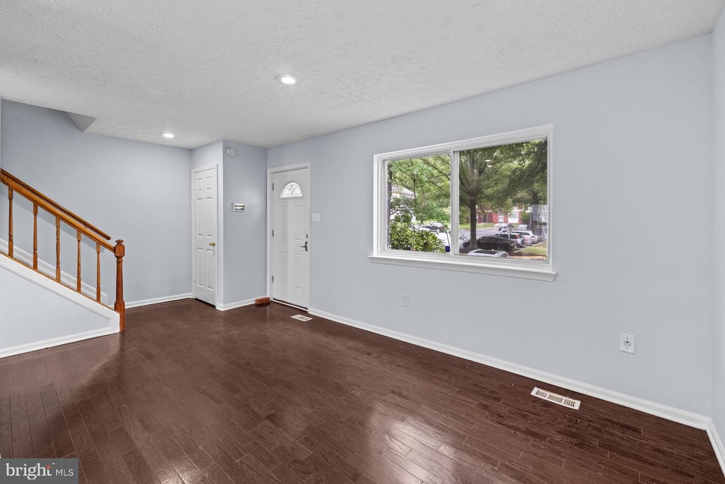 12000 Hallandale Terrace photo 2