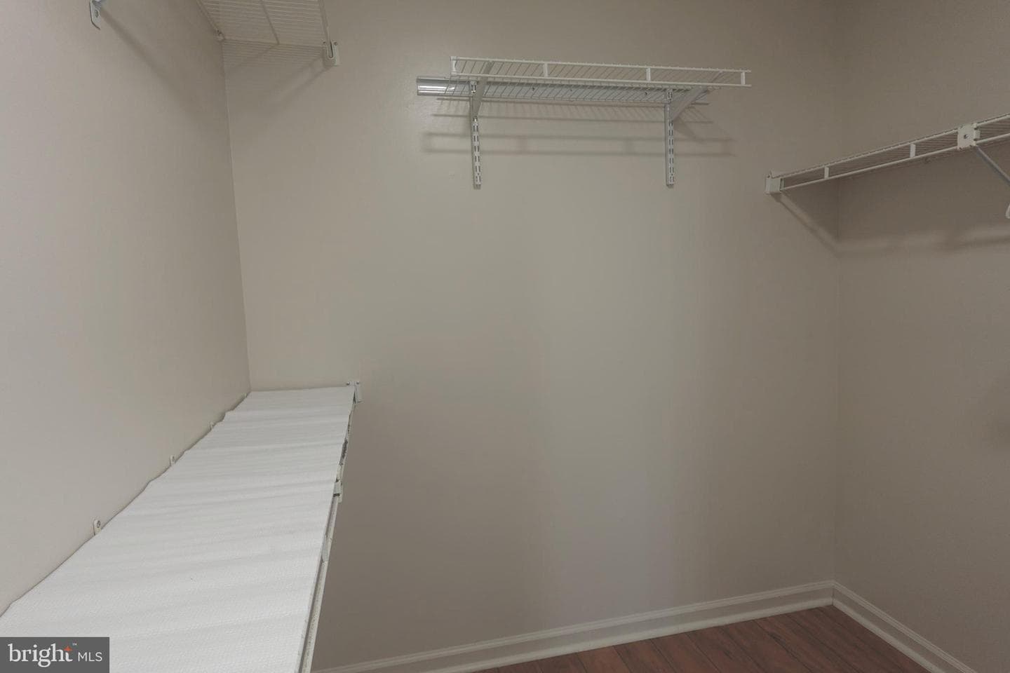 8307 Satinleaf Court photo 34