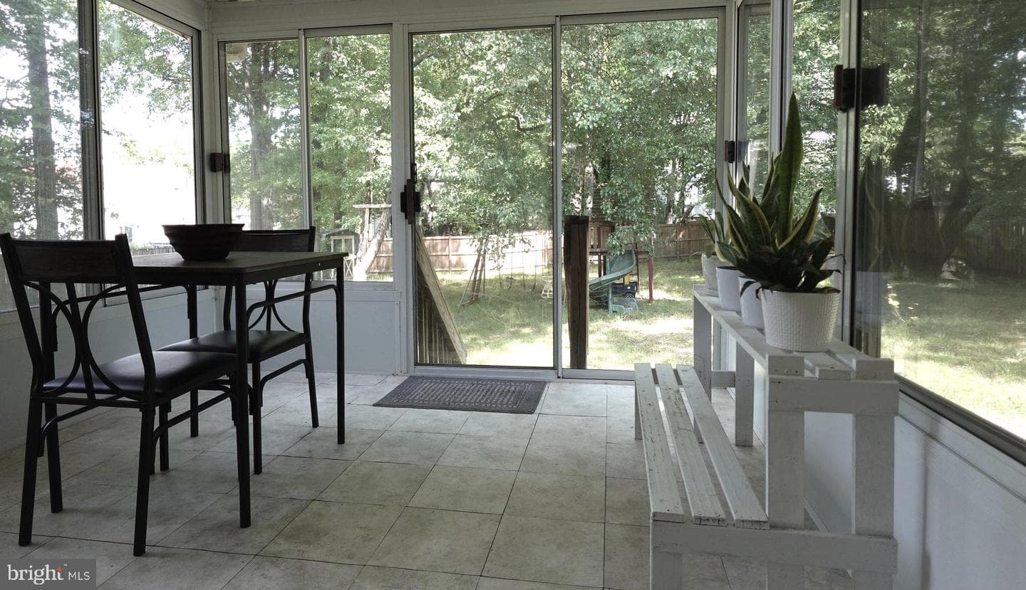 8307 Satinleaf Court photo 45