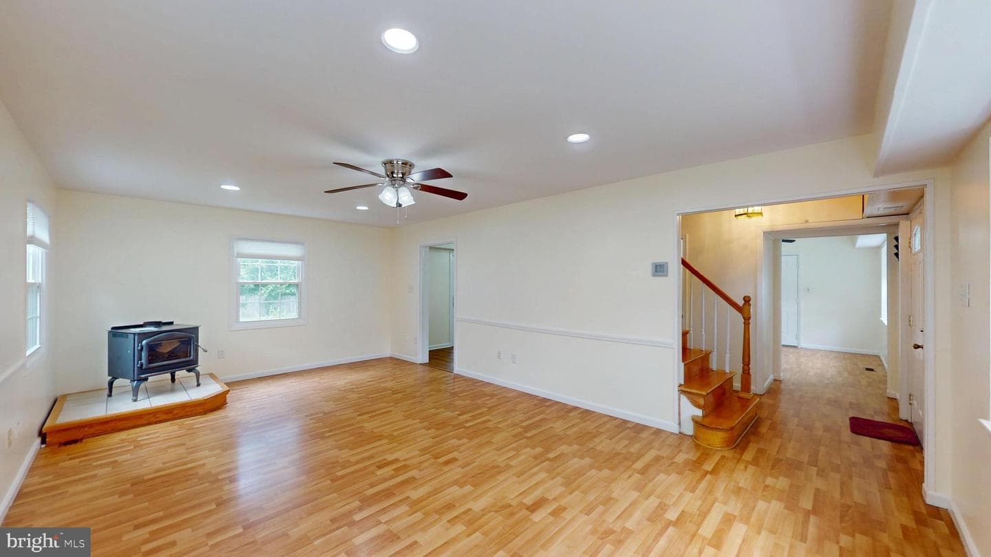 4025 Chelmont Lane photo 10