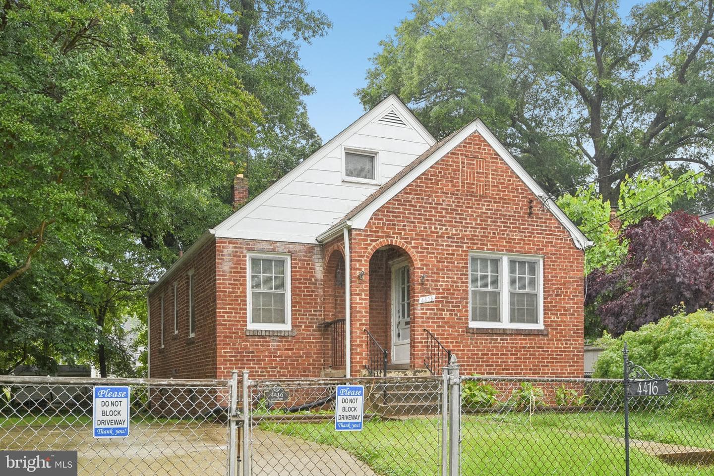 4416 39th Street photo 2