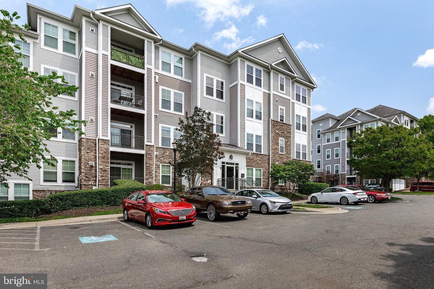1311 Karen Boulevard #208 photo 39