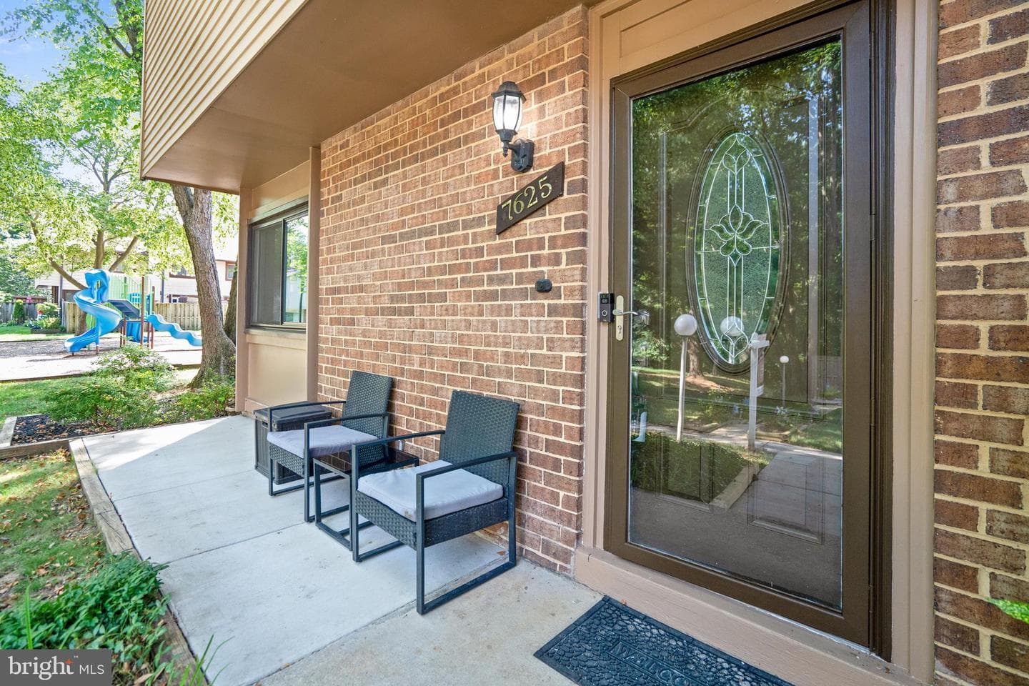 7625 Woodbine Drive photo 3