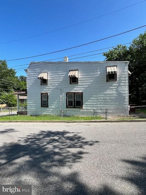 11 Capitol Heights Boulevard photo 6