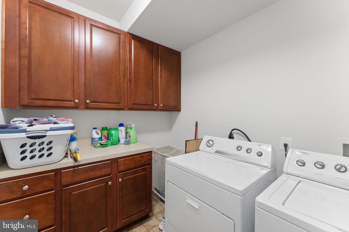 14207 Pollin Street photo 8