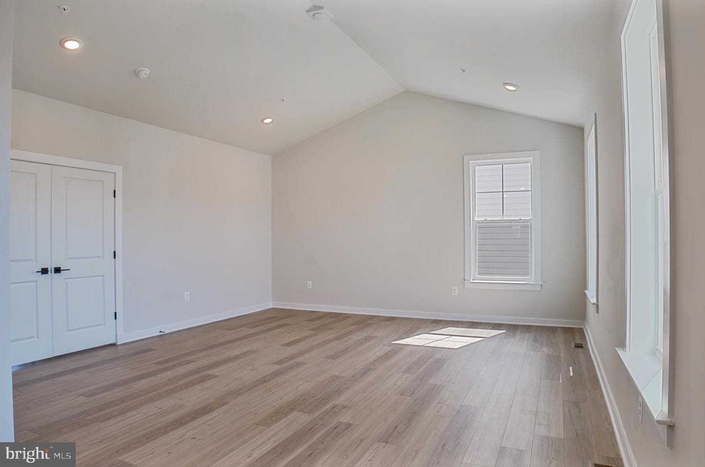 417 Glenn Lake Drive photo 9