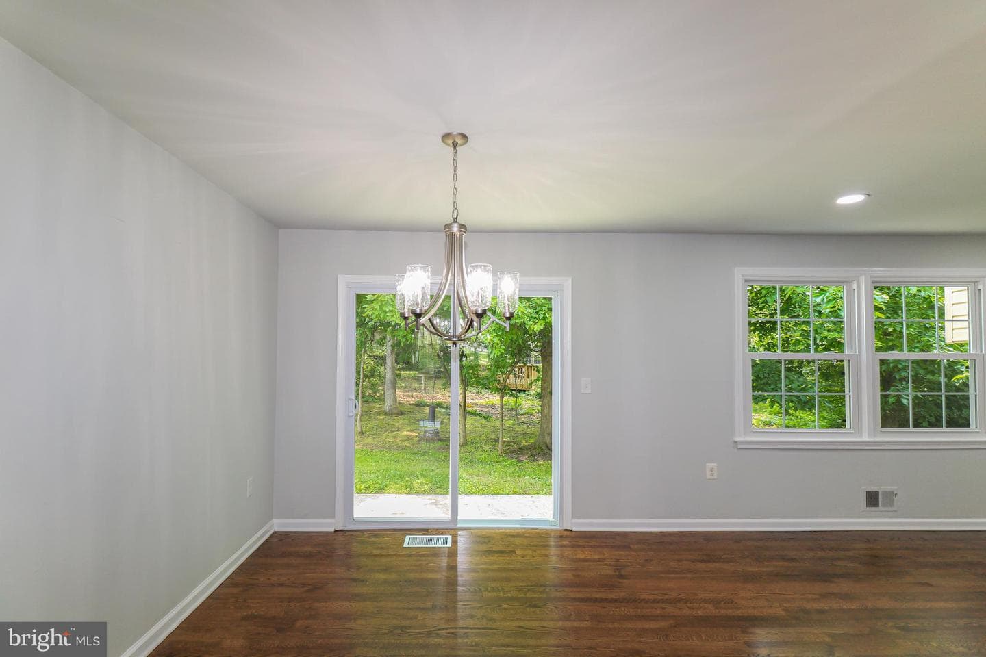 7009 Wood Thrush Drive photo 13