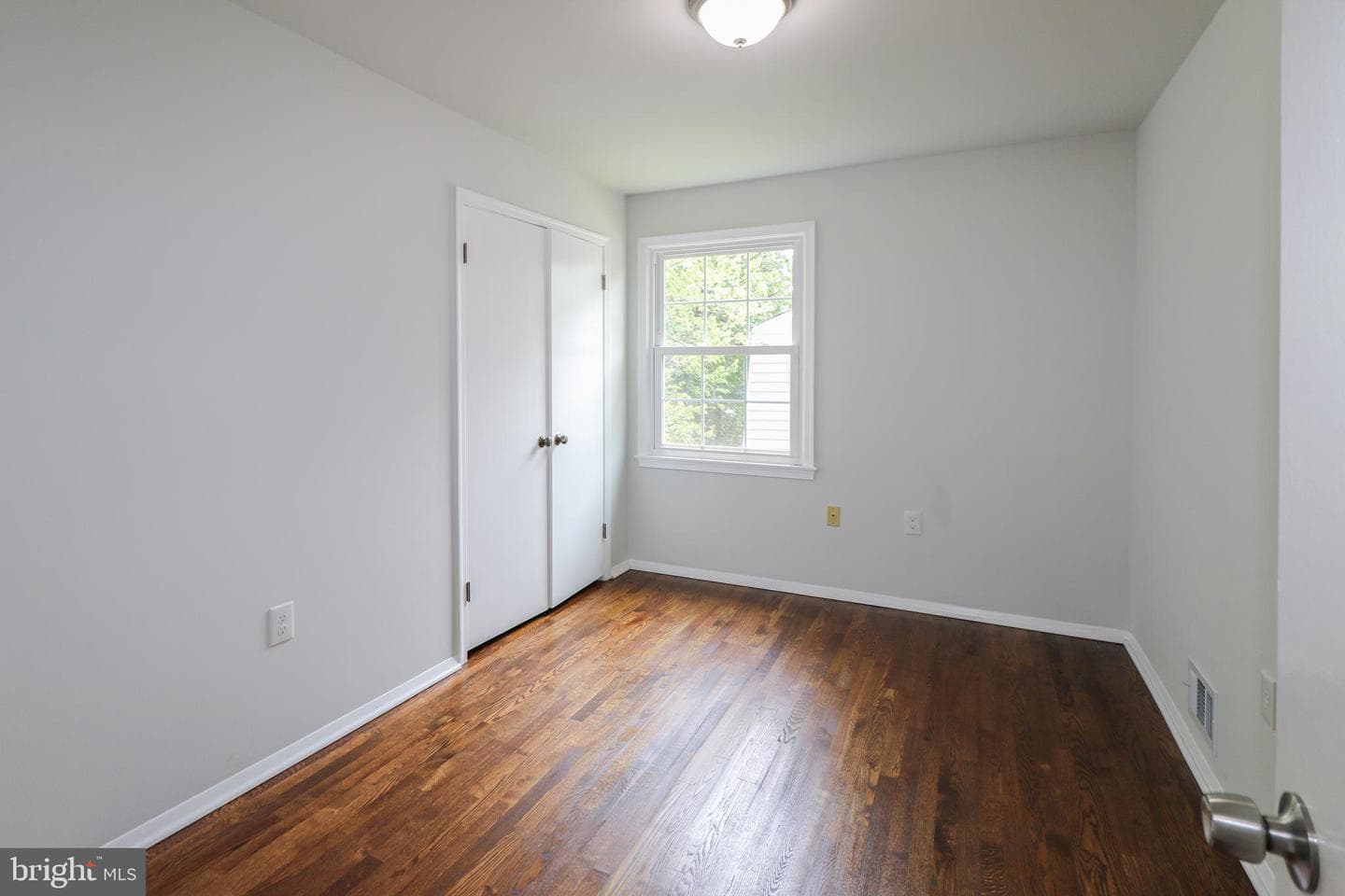 7009 Wood Thrush Drive photo 24