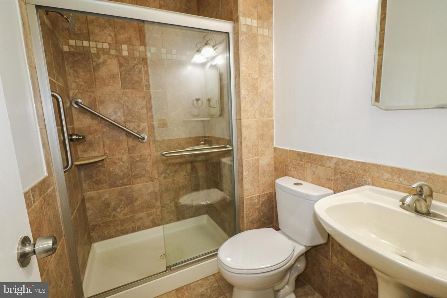7009 Wood Thrush Drive photo 30