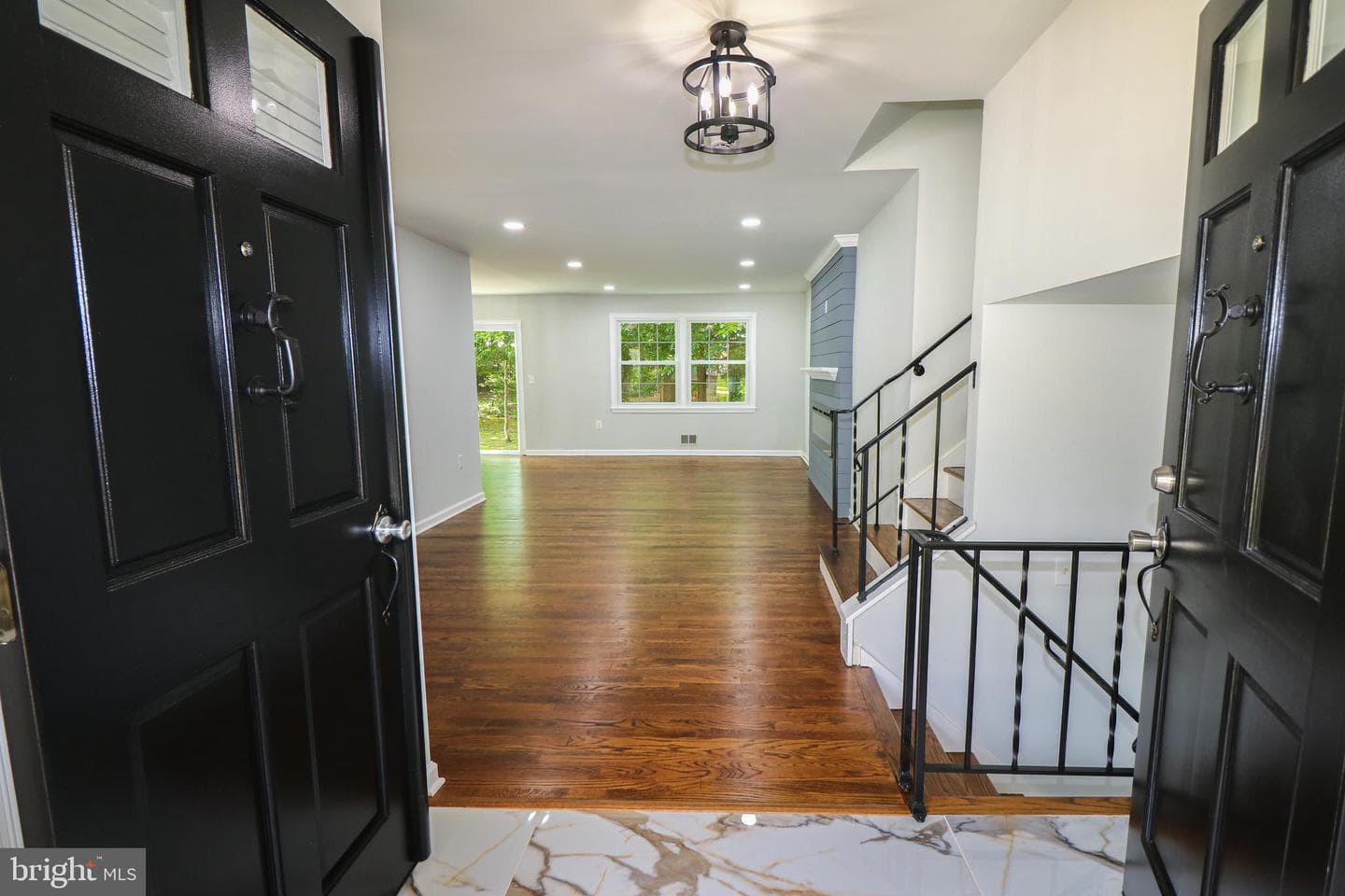 7009 Wood Thrush Drive photo 4