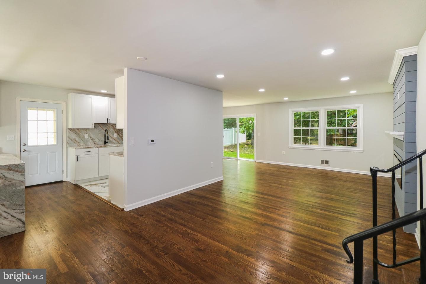 7009 Wood Thrush Drive photo 5