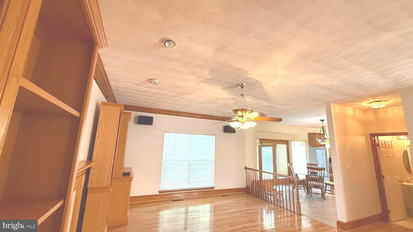 10200 Rock Oak Terrace photo 18