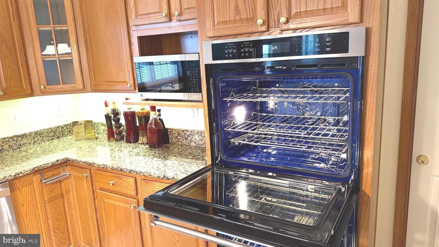 10200 Rock Oak Terrace photo 23