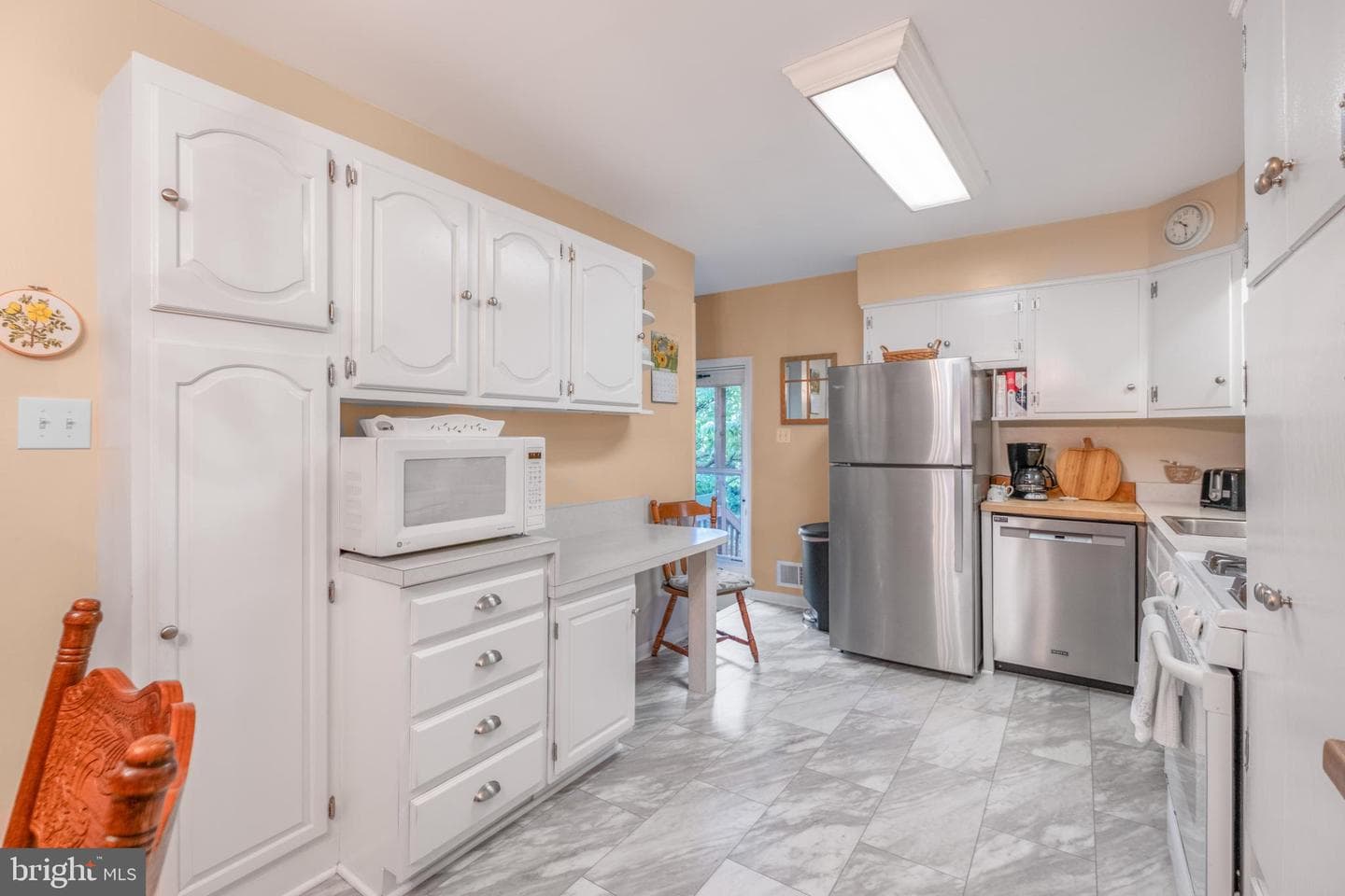 11727 Emack Road photo 6
