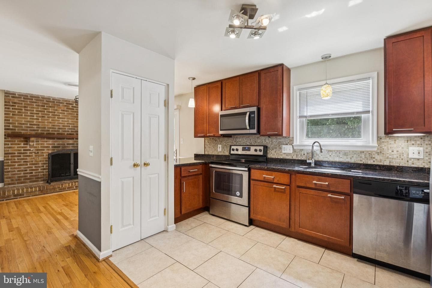 12513 Lampton Lane photo 3