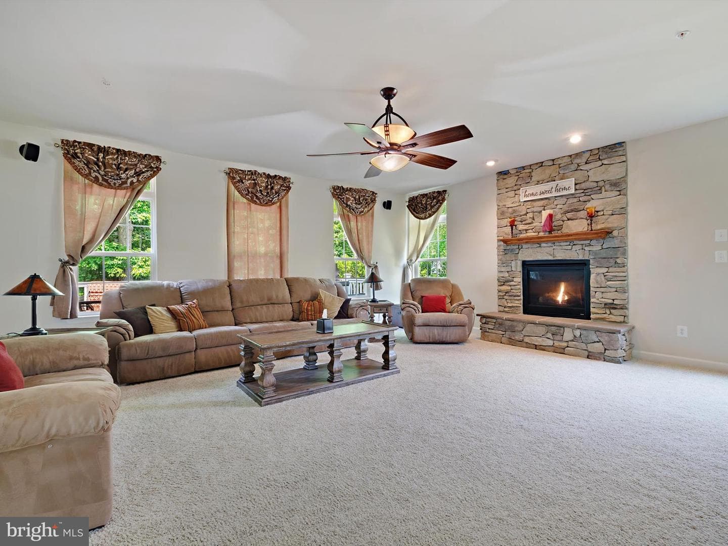 15446 Symondsbury Way photo 16