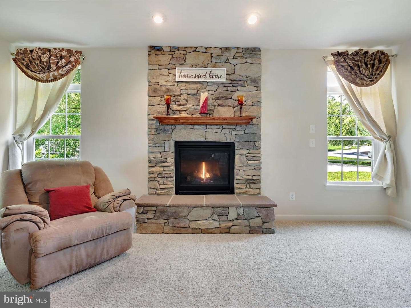 15446 Symondsbury Way photo 18