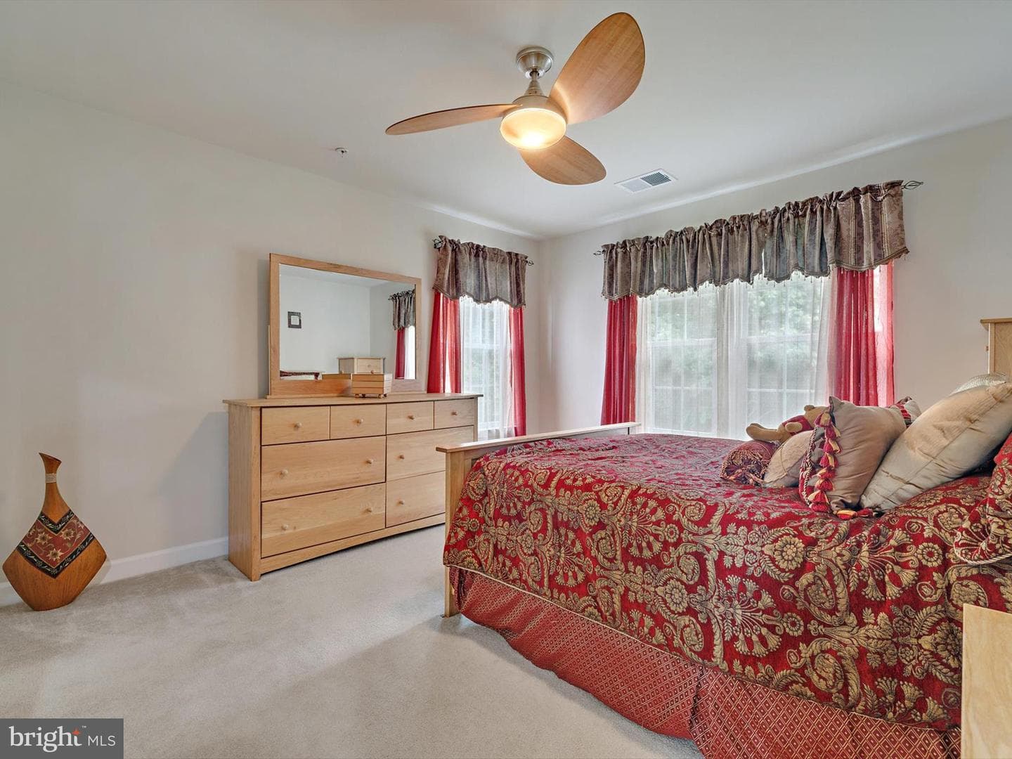 15446 Symondsbury Way photo 25