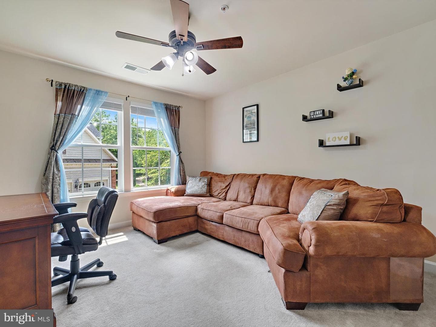15446 Symondsbury Way photo 38
