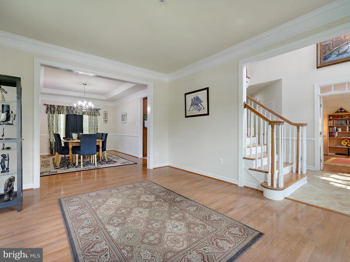 15446 Symondsbury Way photo 6