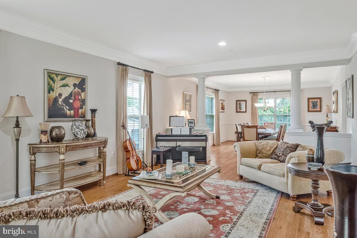 412 Stanwich Terrace photo 12