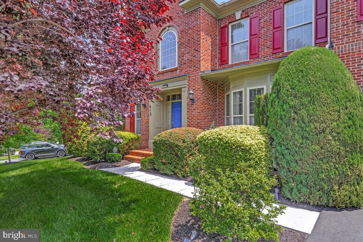 412 Stanwich Terrace photo 2